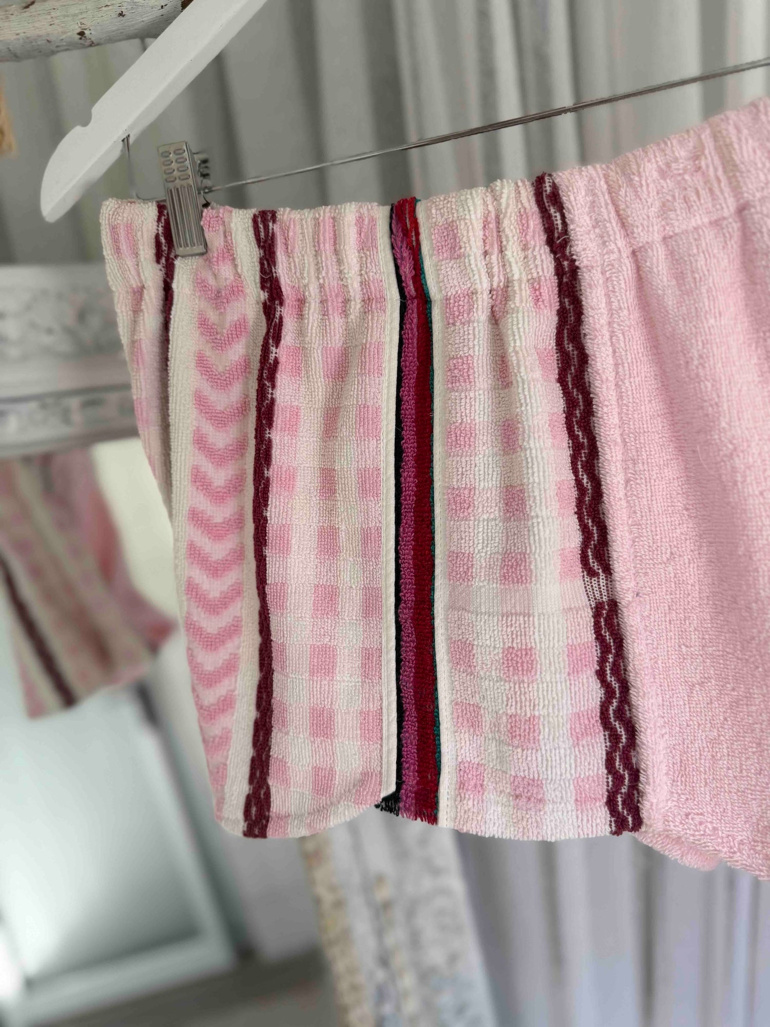 Vntg Reworked shorts- Iced vo-vo