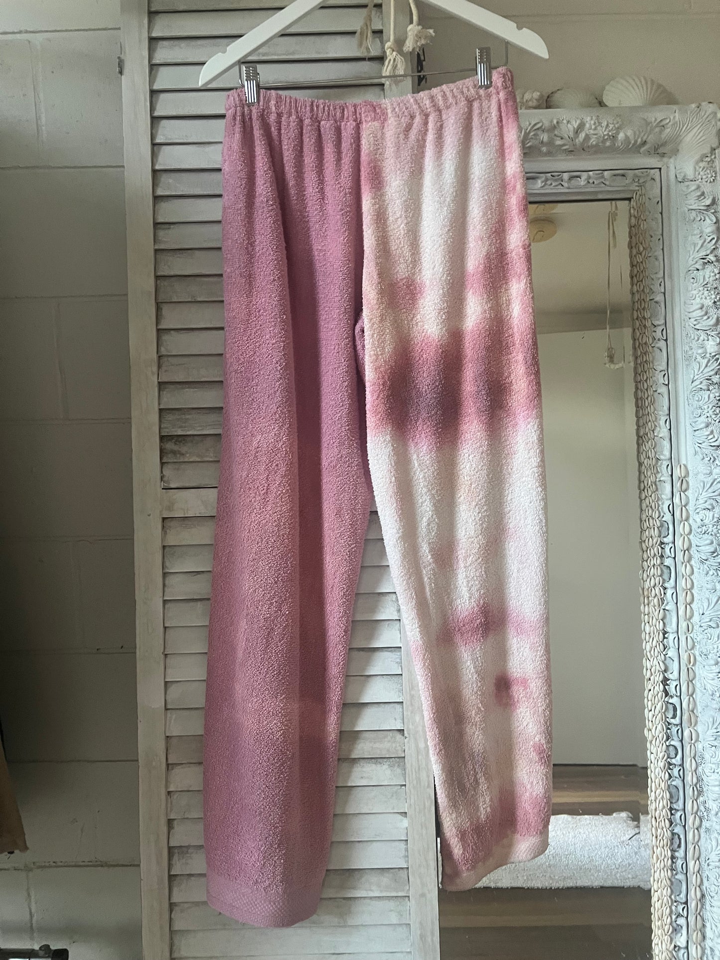 Shelly pink
