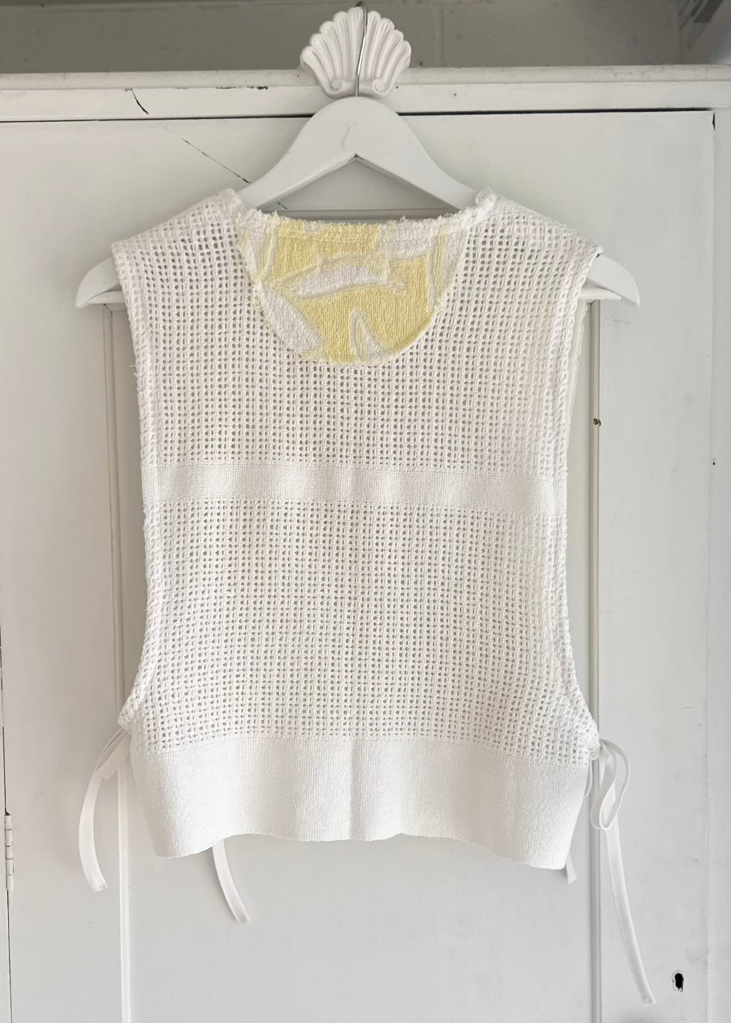 Side-Tie top